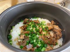 招牌皇鸽饭-一煲鸽