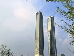 -南京眼步行桥