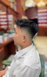 -尼特斯男士发型馆