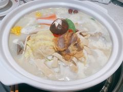 -三人行骨头王火锅(长寿店)