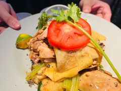越式盐焗麻油鸡-大头虾越式风味餐厅(光明广场店)