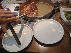 -来龍儿鲜切牛肉自助老火锅