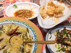 -老郑家东北春饼(龙悦居店)
