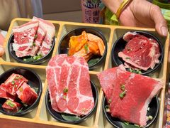 -匠牛亭·锅物烧肉放题自助(昆百大·泰业城店)