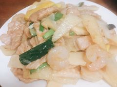 爆三样-雅仕聚酒馆