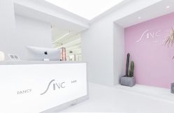 -SWANK SALON
