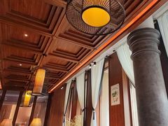 -八府香鸭·啫啫煲(华山路店)