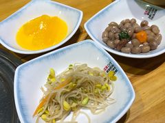 小菜-唯成•韩国炭火烤肉 유성고기