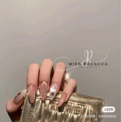 -Pink You美甲洗眉纹绣定制中心