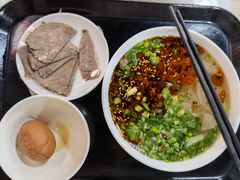 -陇上全荟兰州传统牛肉面(延吉路店)