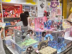 -泡泡玛特POPMART(上海环球港店)