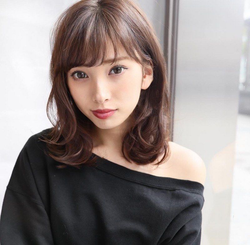 中分发型的柔美