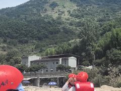 -虎啸峡漂流