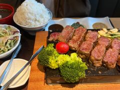 岩烧雪花牛肉定食-味太助·银饭食堂(中华城店)