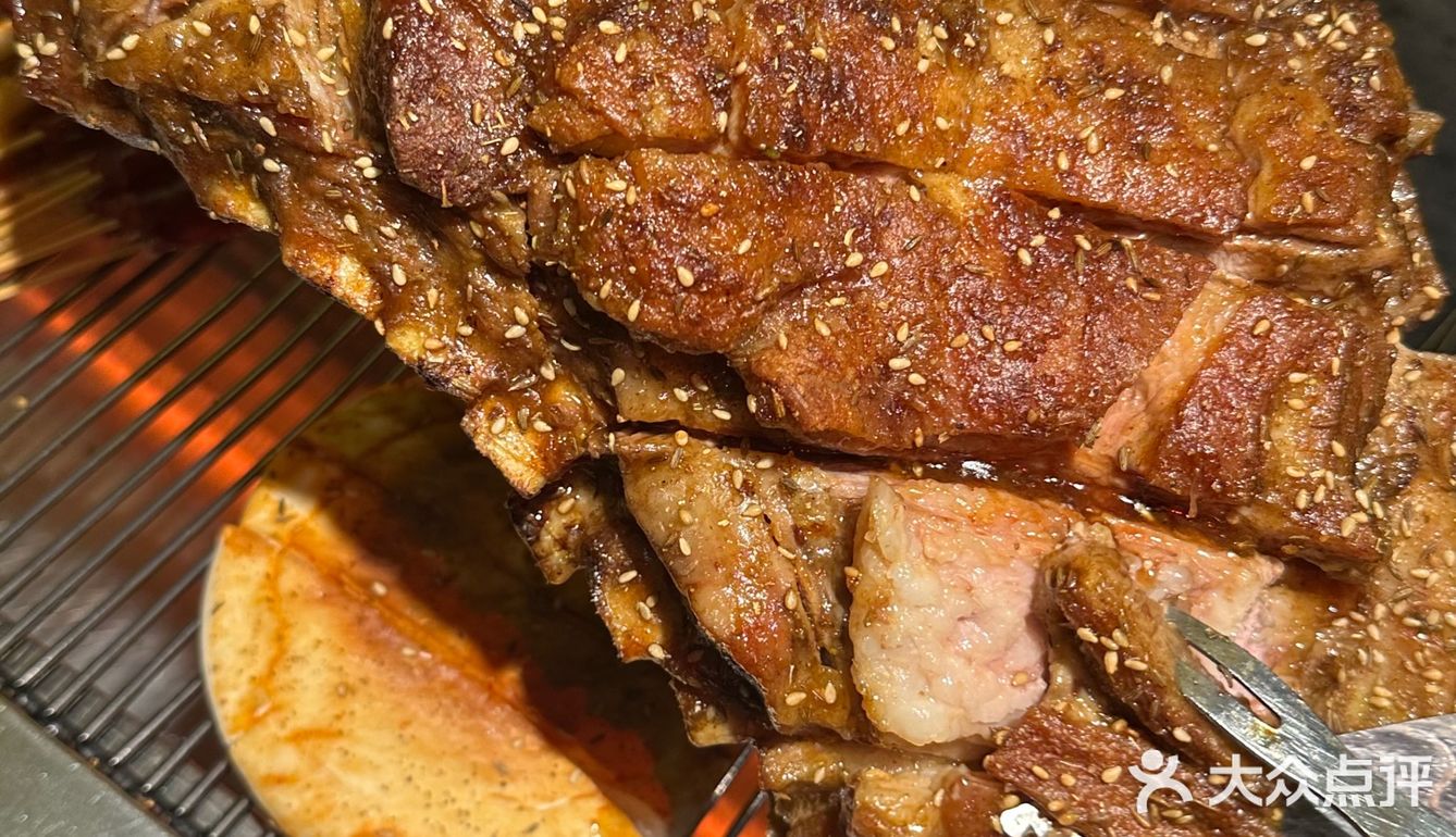 美味的烤羊排🐏来自大汗烧烤[耶]