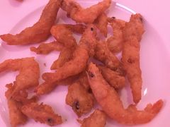 赠送的大虾-乐圣量贩KTV自助餐(崇文店)