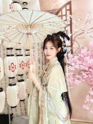 -一揽芳华汉服旗袍体验馆(拙政园店)