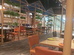 -渝信川菜 · 川味家常菜(财富购物中心店)
