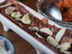 -炼火烤肉店