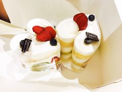 -巴黎贝甜(大宁国际商业广场店)