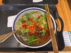 -云阿蛮云南生烫牛肉米线(奉贤路店)