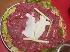 -潮汕·草根牛肉档(上海荟聚城市集市店)