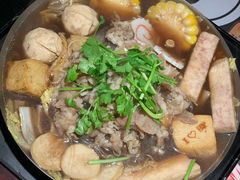 -8锅臭臭锅·正宗台湾小火锅(中心五路店)