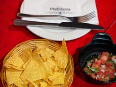 餐前玉米片-Pistolera Mexican Cantina女枪手墨西哥餐厅(碧云路店)