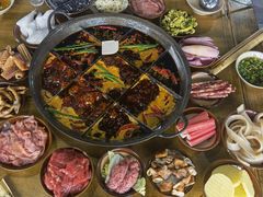 -正南齊北重庆老火锅(光华村直营店)