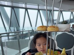 -广州塔卢特斯法国旋转餐厅
