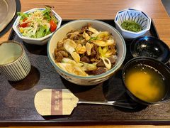 -炼火烤肉店