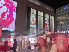 -杭州西湖银泰百货