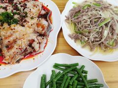 -弓虽昌焖烧鸡(大竹林店)