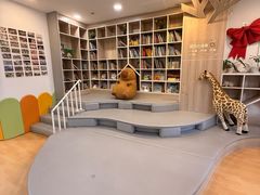 -婴智贝佳蒙特梭利早教托育中心(杨浦店)