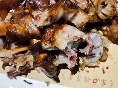 -东口码头·烧鸽子·鱼头泡饼·地方菜(金鹰悦城店)