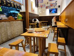 -呼啦面馆·头牌豌杂面(爱琴海店)