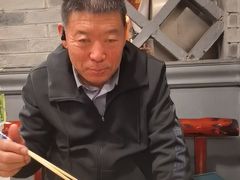 -万里闯关东铁锅炖菜馆(高新旗舰店)