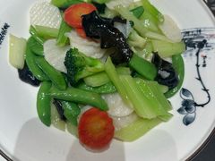 -国人川菜(李家村建东街店)