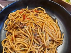 黑胡椒牛柳烩意大利面-幸薈飯堂