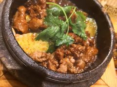 招牌石锅牛肉-吴氏老妈·23年家常菜(古城店)