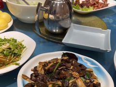 -乔家小院•非遗驴肉•青岛菜(滨河路店)