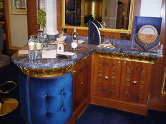 -迪拜帆船酒店海底餐厅