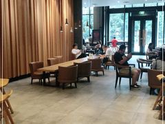 大堂-星巴克臻选(青岛金狮广场店)