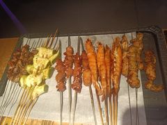 -喝丢一只鞋海鲜烧烤·海肠捞饭(东关街店)