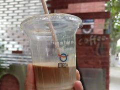 -欧邑咖啡小站 HLab Coffee
