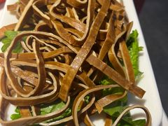 -蜀滋香鲜鱼美蛙火锅(339店)