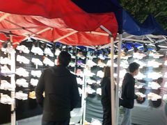 -吴山路夜市