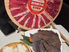 -海底捞火锅鲜切牛肉主题店(长寿路店)