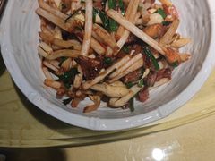 -董厨煨汤馆(车站路店)