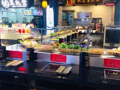 -八一路好吃街(雨田商务大厦店)